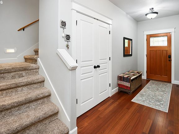 5th image of 347 Lazy Ave