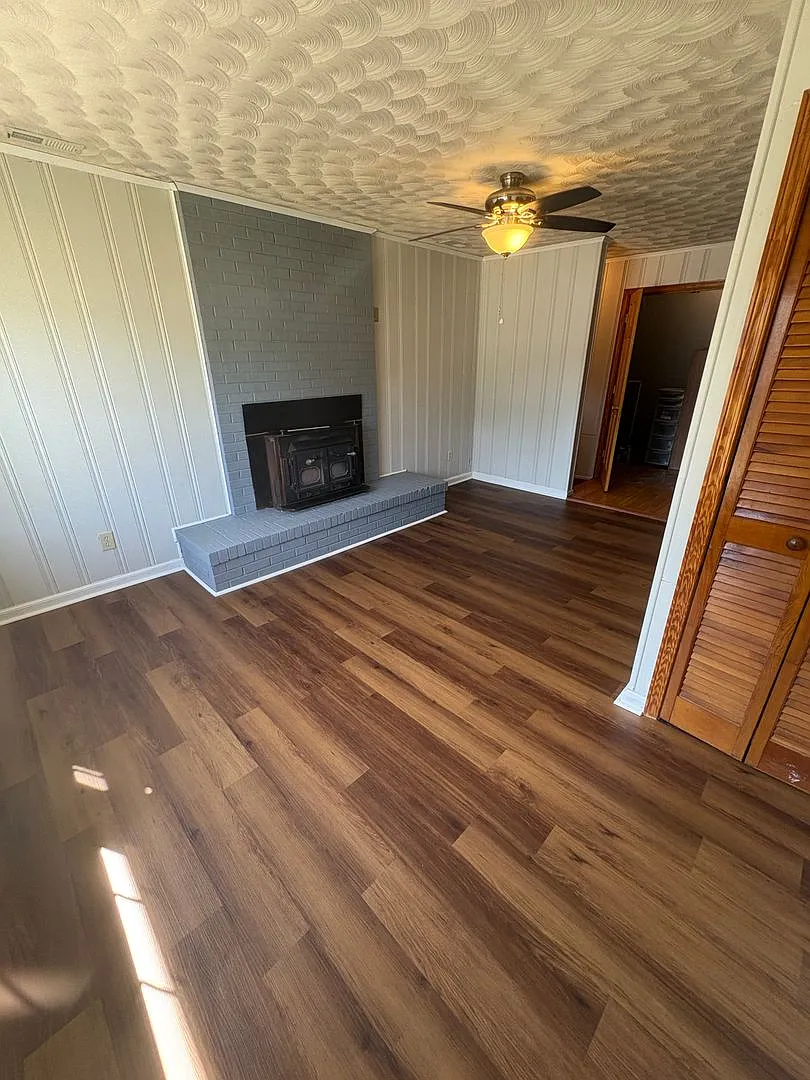 113 Bowen Drive — Photo 3