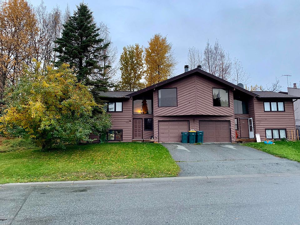 2nd image of 2601 Curlew Cir