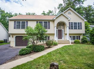 312 Liberty Blvd, Locust Grove, VA 22508