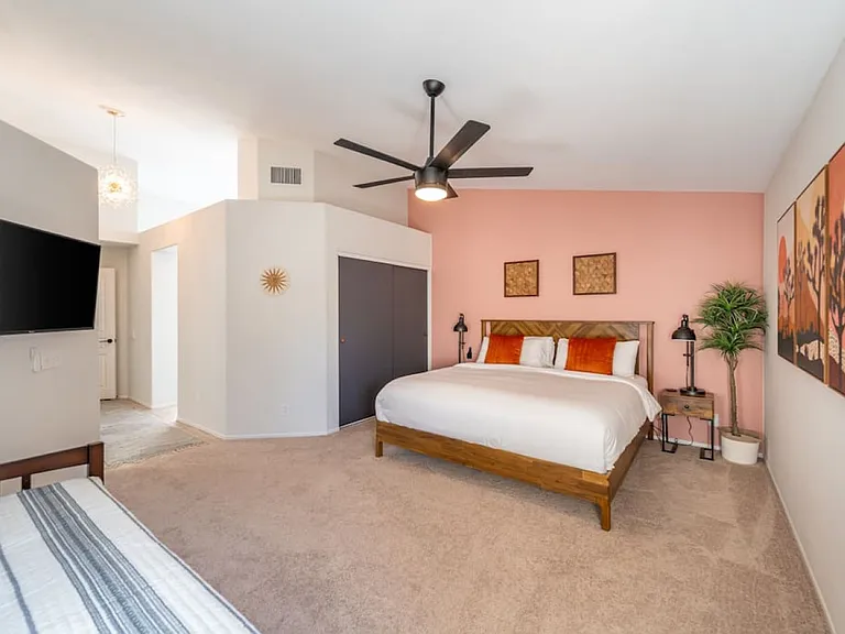 Buckskin Cir — Photo 33