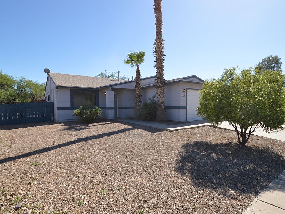 1st image of 5939 S Pin Oak Dr