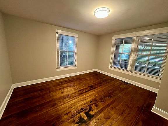 Bedroom #1