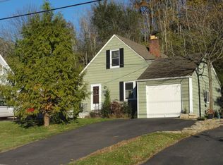 6296 Stewart Ave, Cincinnati, OH 45227