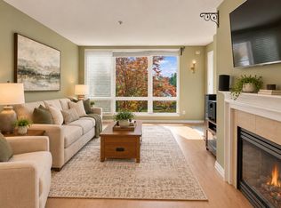5800 Andrews Rd #206, Richmond, BC V7E6M2