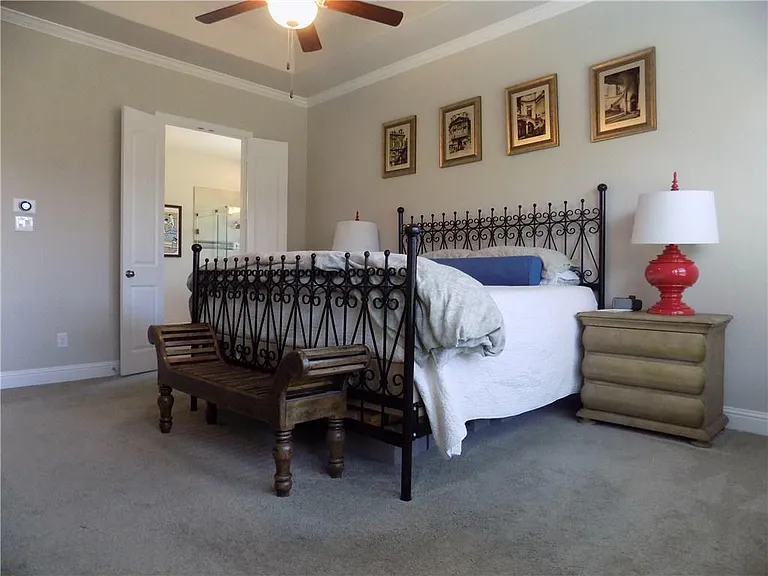 2440 Vaquero Ln — Photo 8