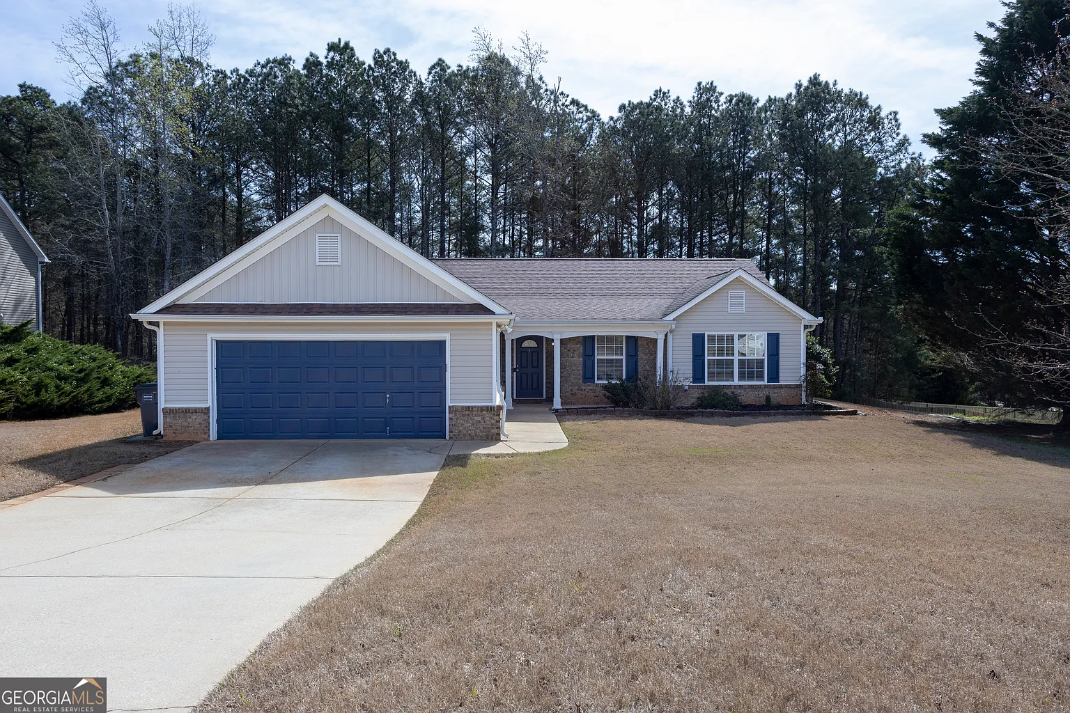 305 Bradford Ct photo 1