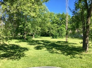 8555 S 85th Ct, Hickory Hills, IL