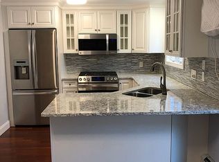 8 B Eagle Run, East Greenwich, RI 02818
