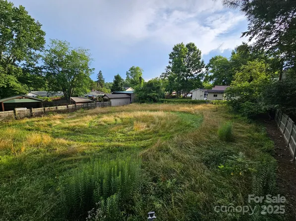 0 Allen Claire St, Hendersonville, NC 28739