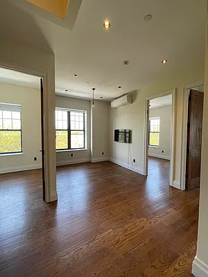 Rented by Voro NYC | media 13