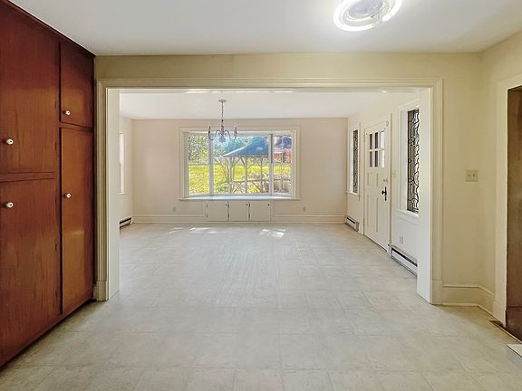 5th image of 4641 Franklin Tpke