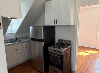 401 E 19th St Floor 3, Paterson, NJ 07524