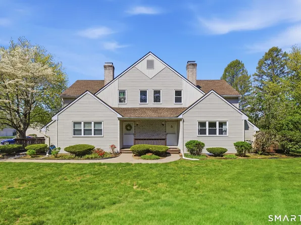 15 Thistle Way #B, East Windsor, CT 06016