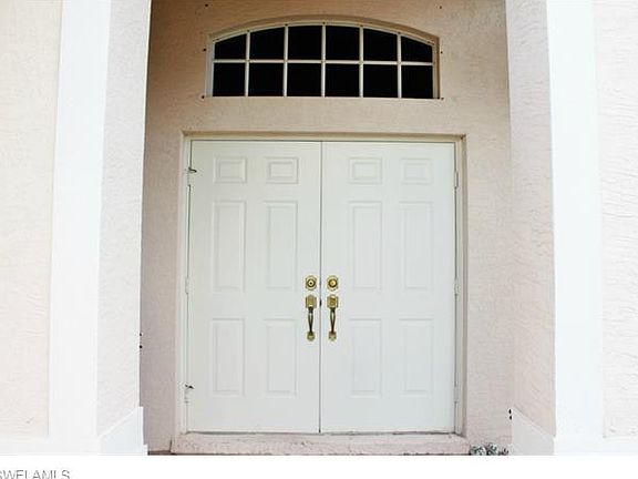 2nd image of 7962 Sandel Wood Cir W