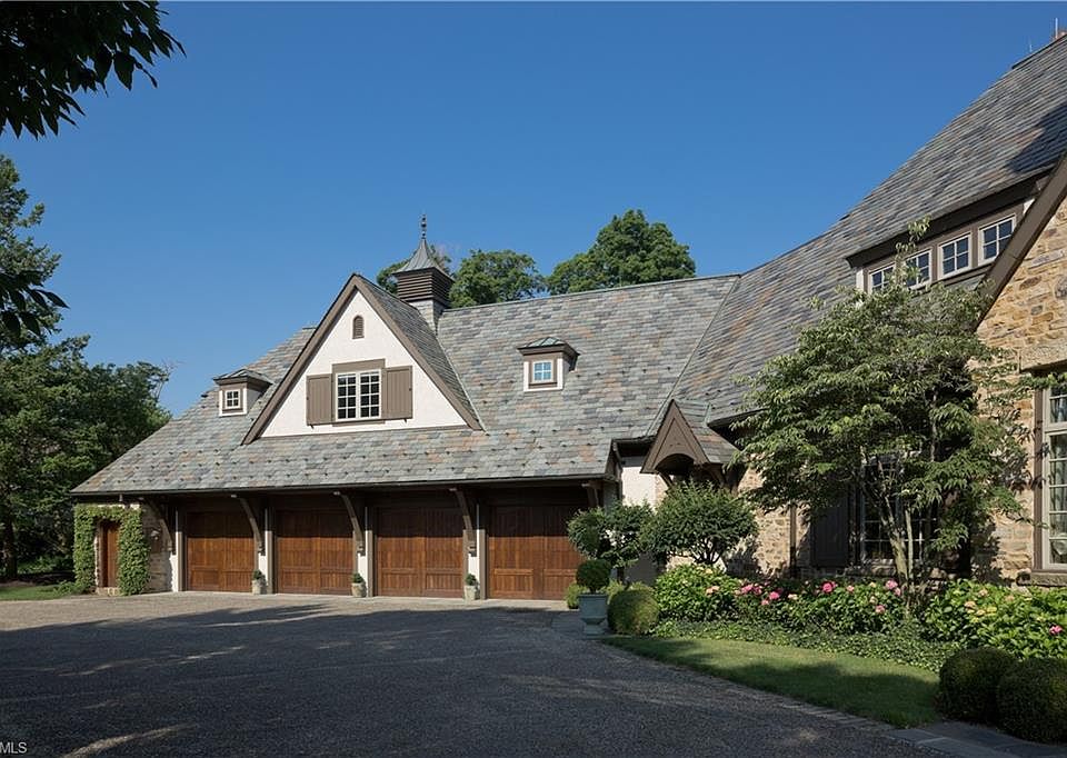 60 Kensington Oval, Rocky River, OH 44116 Zillow