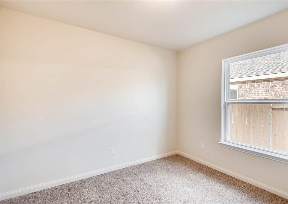 1st image of 22727 Hollow Amber Dr