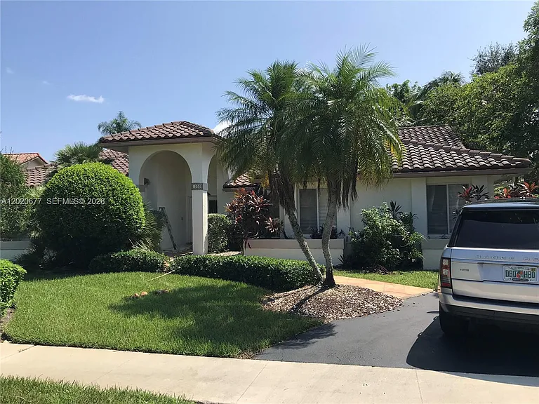 1200 NW 101st Ave — Photo 1