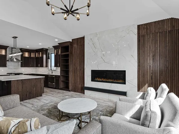 334 Ridge View Drive #30, Milton, WI 53563