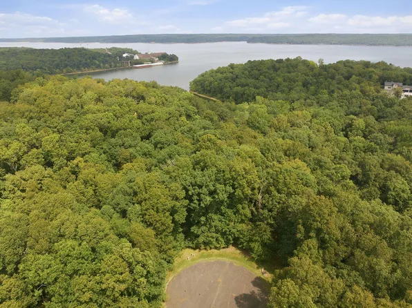 38-39 Hawkridge Rd, Murray, KY 42071