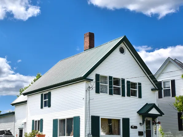 72 Union Street, Dover-Foxcroft, ME 04426