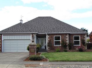 822 E Fir St, Sequim, WA 98382