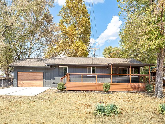 4th image of 415 Heritage Estates Road