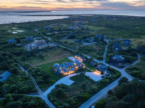 36 Warrens Landing Rd, Nantucket, MA 02554