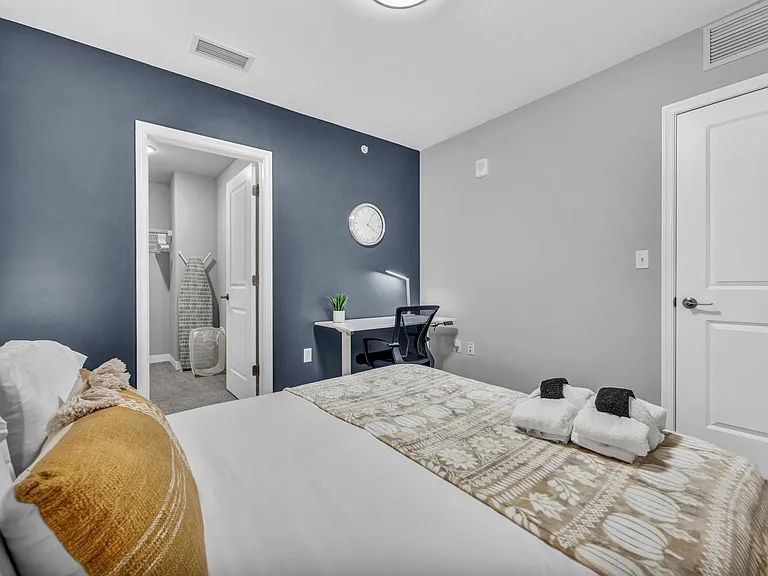 Athlon - One Bedroom Suite