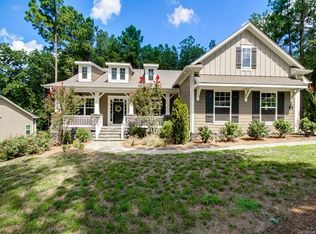 100 Holdsworth Dr, Mount Holly, NC 28120