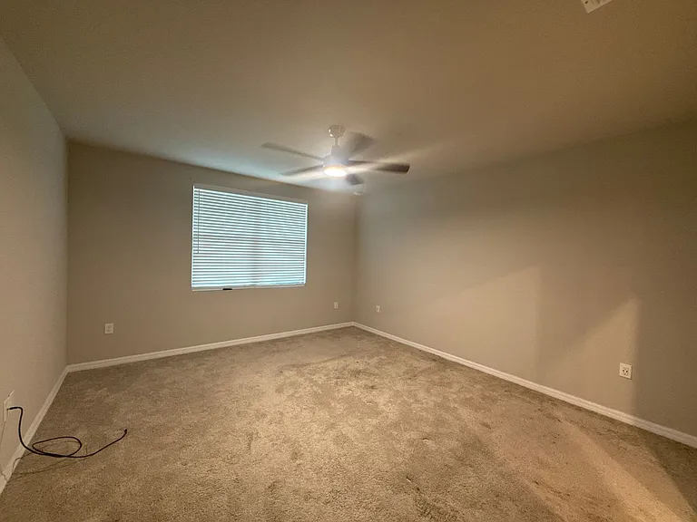 372 Guadlupe St — Photo 12