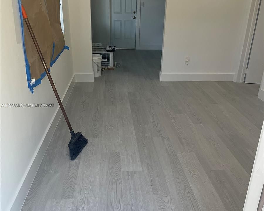1st image of 2315 NE 136th St