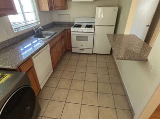 2727 I St APT 3, Sacramento, CA 95816