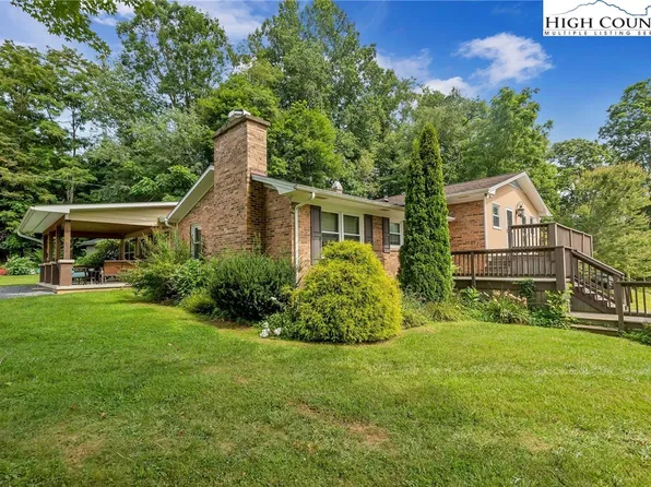 936 Grange Hall Road, Troutdale, VA 24378