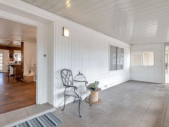 3rd image of 6722 W Patricia Ann Ln