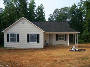 601 W Roosevelt St, Mebane, NC 27302