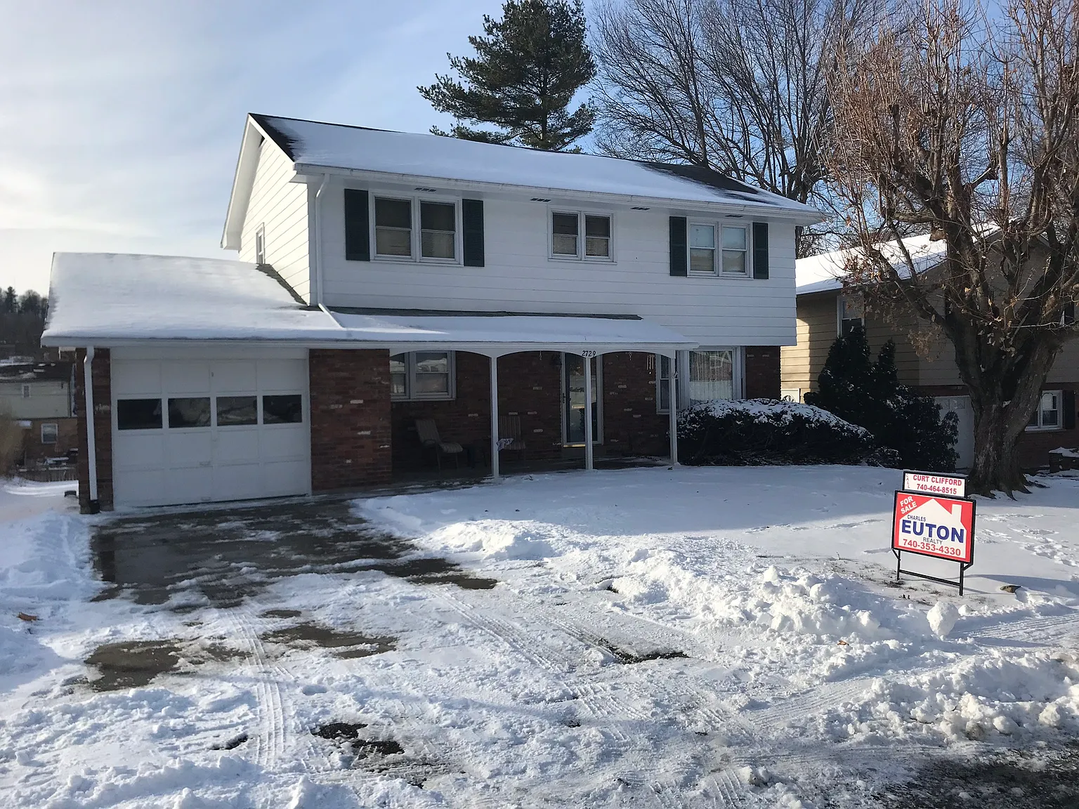2729 S Willow Way photo 1