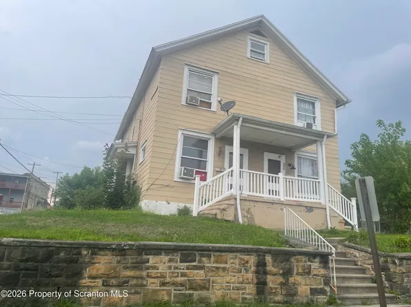 330-332 S 10th Ave, Scranton, PA 18504