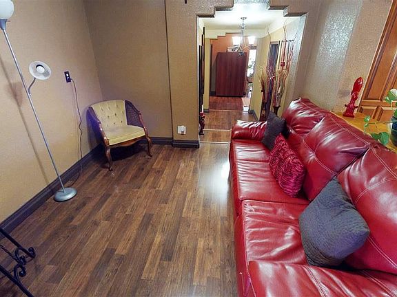 5th image of 1103 N Sanger Pl