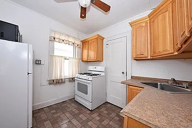 Rented by Alexander Madison Realty