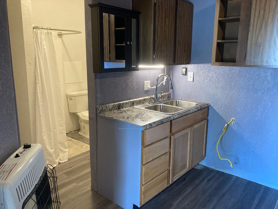 1st image of 2857 E 18th St #2