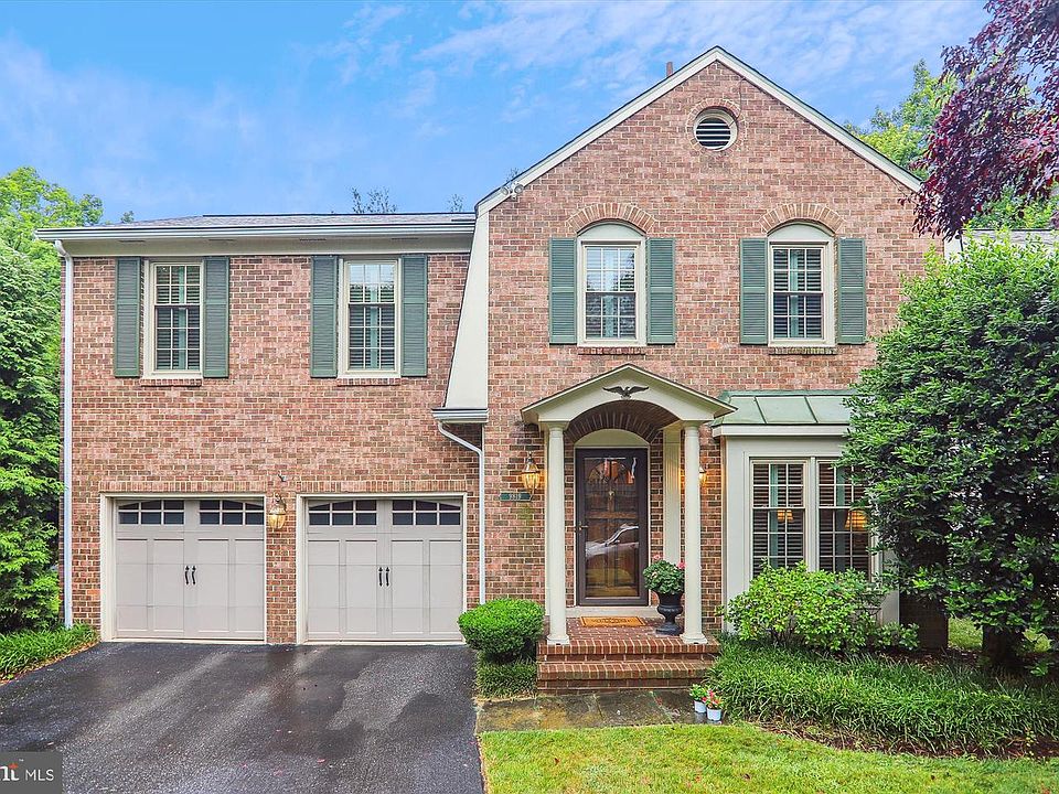 1st image of 9819 Campbell Dr