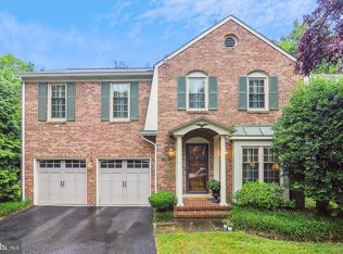 9819 Campbell Dr, Kensington, MD 20895