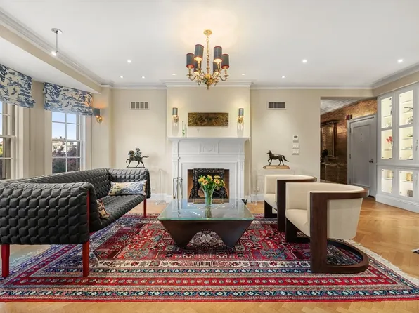 90 Commonwealth Ave APT 15, Boston, MA 02116