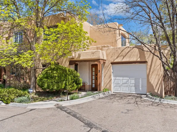211 Rosario Blvd APT 3, Santa Fe, NM 87501