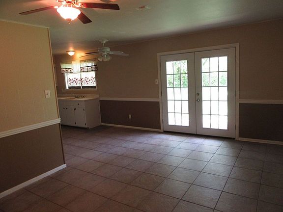 3rd image of 5130 Dawn Dr