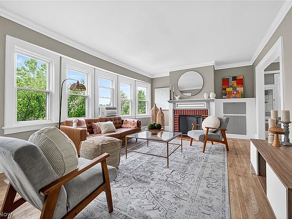 3rd image of 3435 Ashby Rd