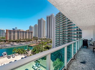 100 Bayview Dr APT 1028, Sunny Isles Beach, FL 33160