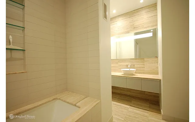 Rented by Douglas Elliman | media 16