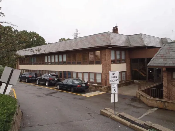 333 School St, Pawtucket, RI 02860